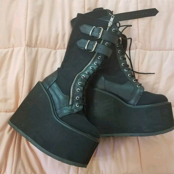 Demonia | Shoes | Demonia Swing 22 